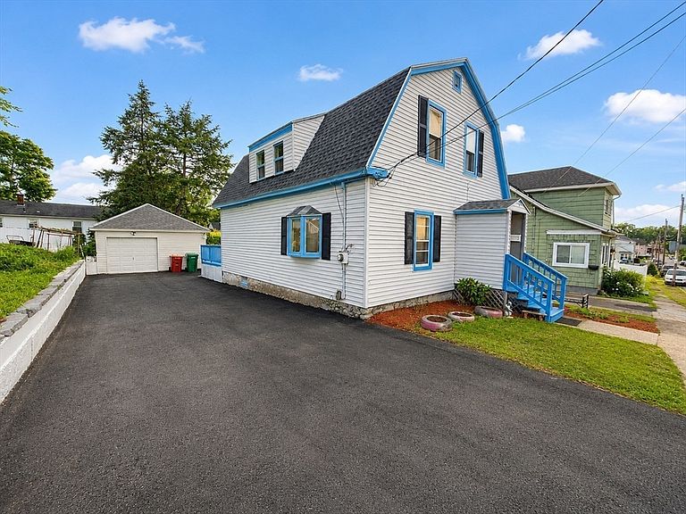 Listing photo 3