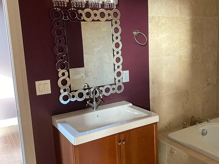 139 E Main St #400 — Photo 9