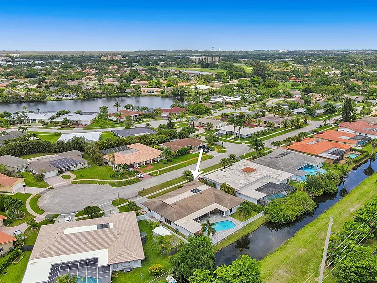 16610 Royal Poinciana Ct — Photo 20