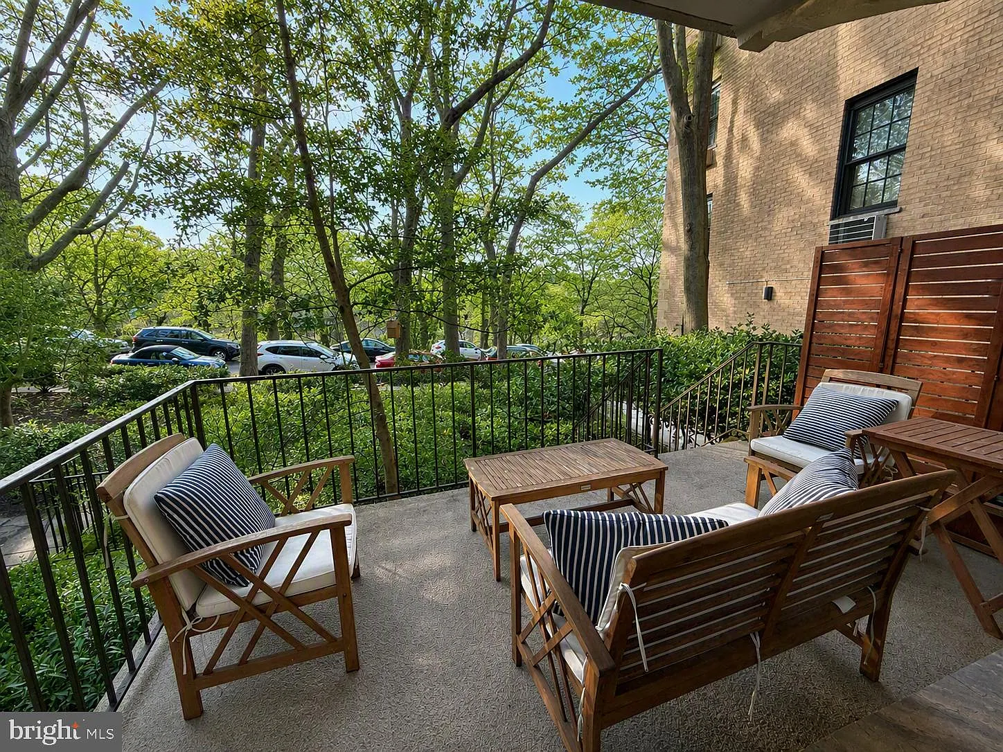Kilpen House Condominium — Photo 4