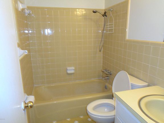 5th image of 4276 Wynn St