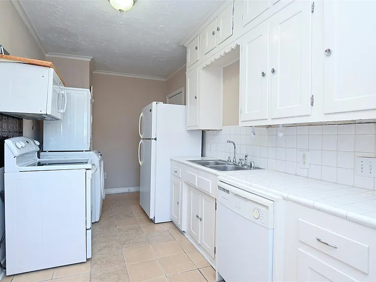 2003 McClendon St #4 — Photo 17