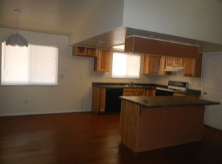 2950 Girvan Rd, Redding, CA 96001