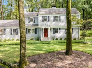 62 Fernview Rd, Morris Plains, NJ 07950