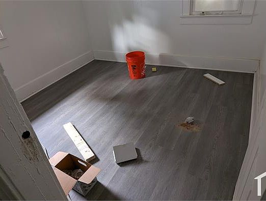 1st image of 845 Alvord Ave
