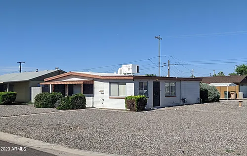 11375 N 112th Dr Photo 1