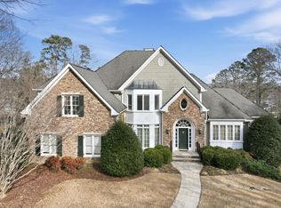 4328 Willow Oak Dr, Gainesville, GA 30506