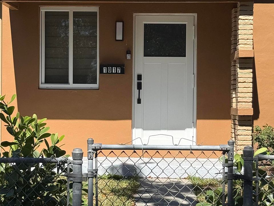 1st image of 1017 Hampton Road