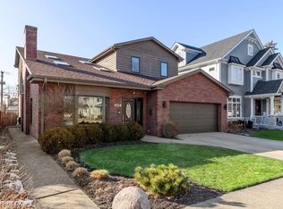 404 Grand Blvd, Park Ridge, IL 60068