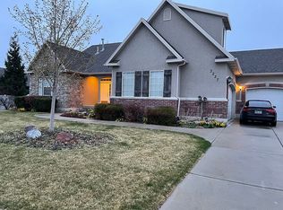 3237 W Corinne Dr, South Jordan, UT 84095