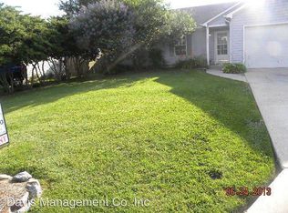 941 Woodcreek Dr, Newport News, VA 23608