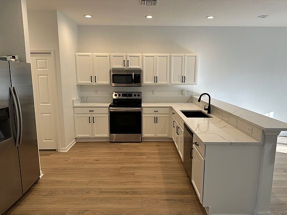 2nd image of 4868 Vignette Way