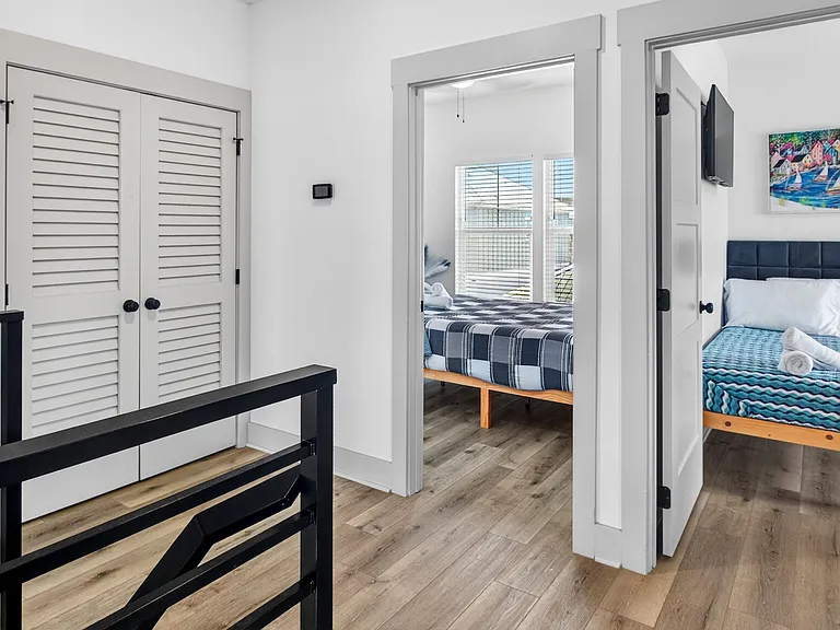 22520 Lakeview Dr — Photo 21