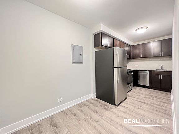 3rd image of 530 W Surf St APT 218