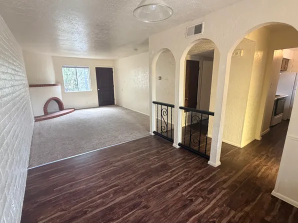 5900 Marble Ave NE, Albuquerque, NM