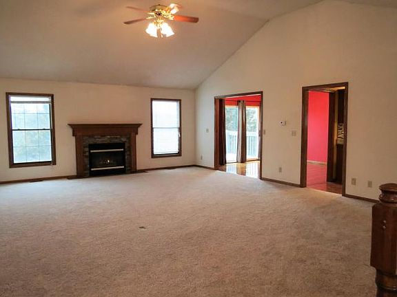 2nd image of 1616 Northport Dr