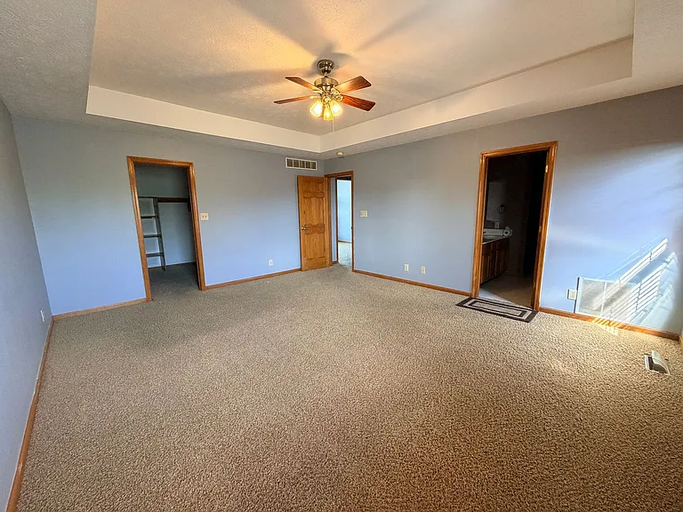 705 Hummingbird Ln — Photo 19