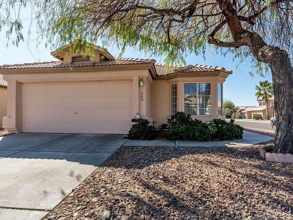 1st image of 2209 E Kelton Ln