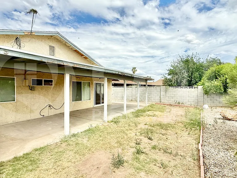 5625 W Campo Bello Dr — Photo 3