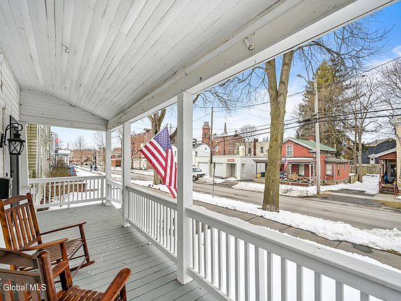 4th image of 134 White Street