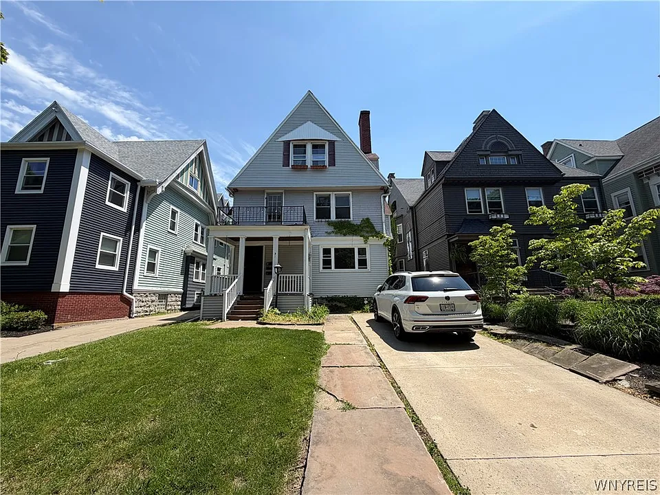 31 Norwood Ave #2