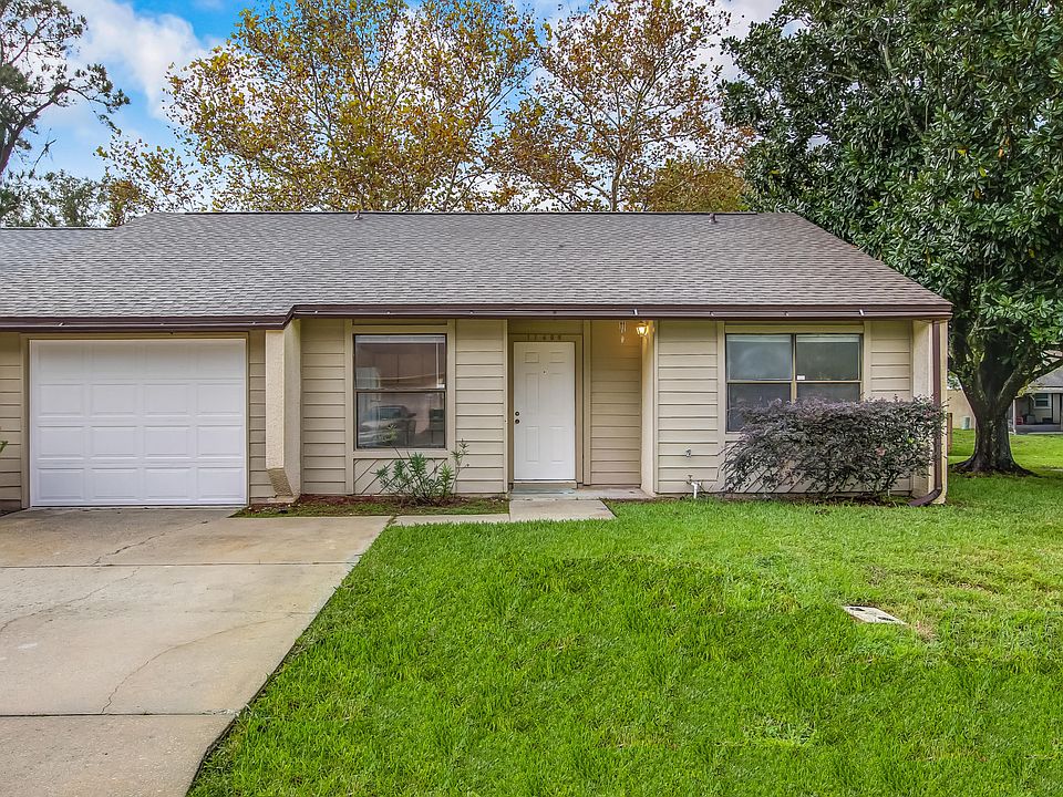 1st image of 11406 Malibu Way N