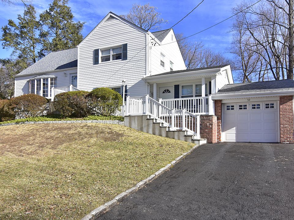 1st image of 54 Candlewood Dr