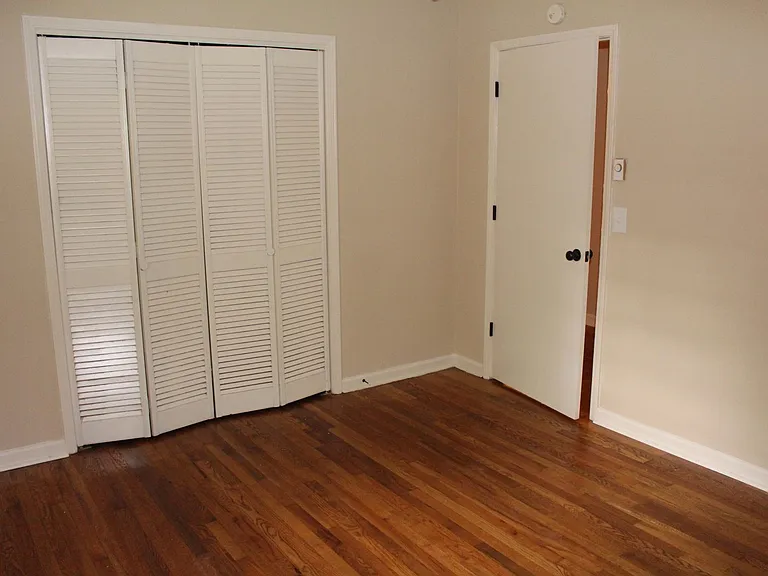 226 Cochran Rd — Photo 14