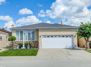 8434 W Brodman Ave, Chicago, IL