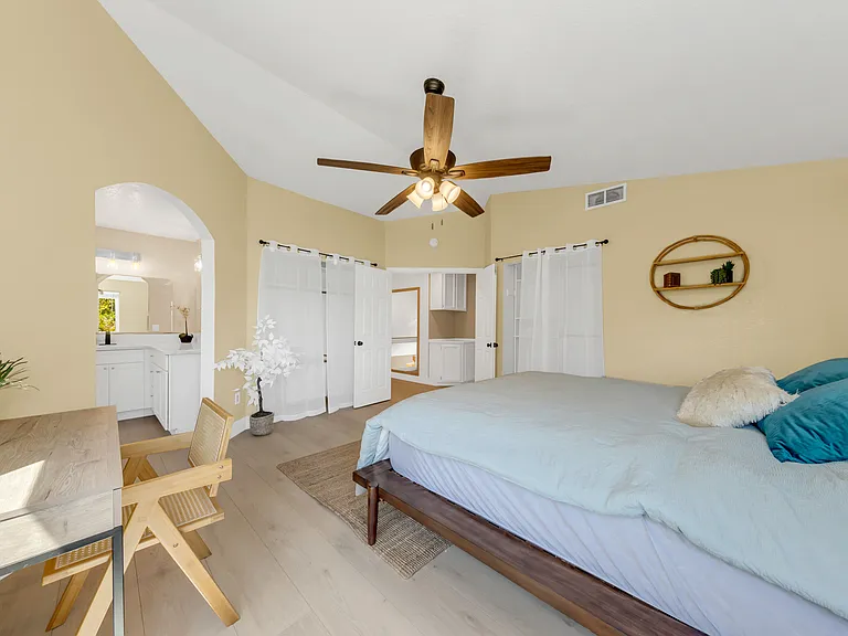 8024 Caymus Dr — Photo 28