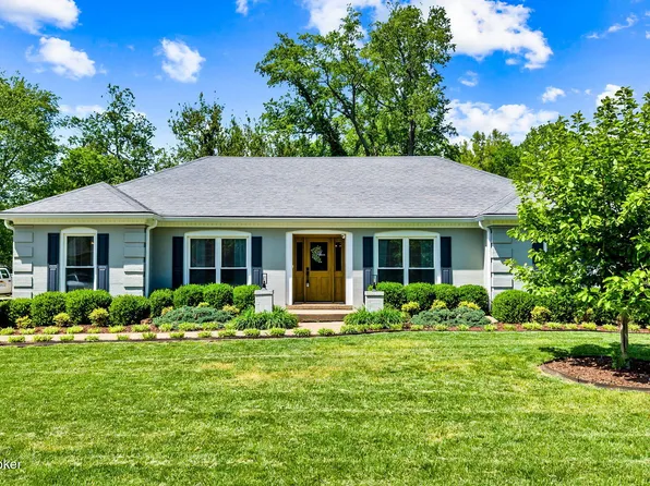 8205 Pipilo Pl, Louisville, KY 40242