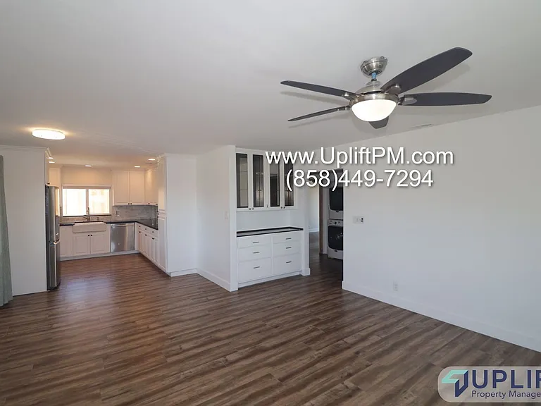 1225 Capistrano Ave #A — Photo 13