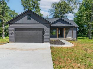 276 Middlebrook Ln, Smiths Grove, KY 42171