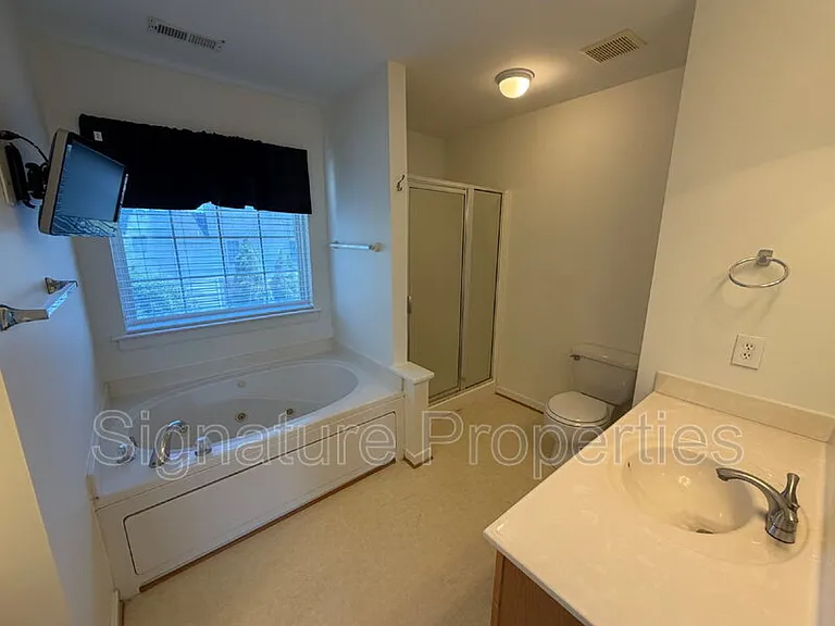 1609 Cadmus Ct — Photo 14
