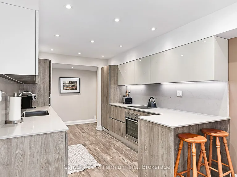 110 Fairway Ct #102 — Photo 15