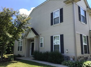 762 Dillon Ct, Grayslake, IL 60030