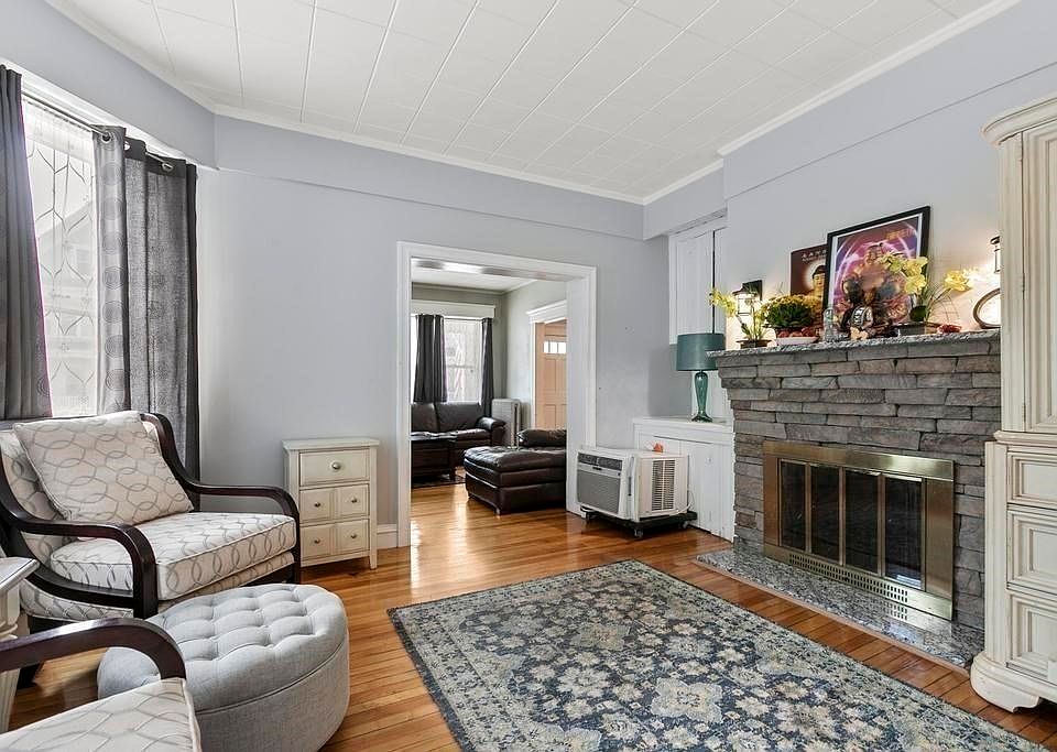 30 Hoyt Ave, Lowell, MA 01852 MLS 73143503 Zillow