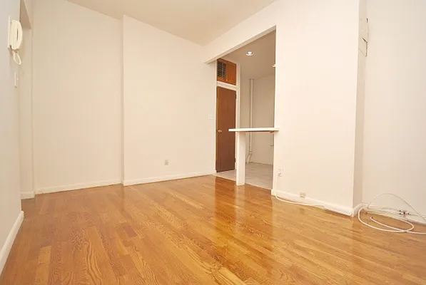 Rented by Citi Habitats | media 15