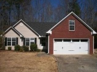 1655 White Oak Dr, Winder, GA