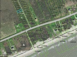 1037 Canal, Gilchrist, TX 77650
