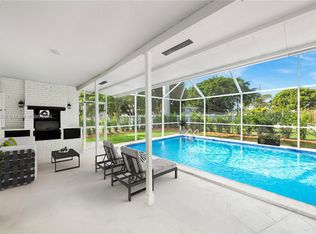 14960 SW 105th Ct, Miami, FL 33176