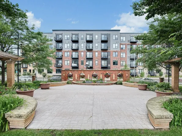 445 Wacouta St Unit 307, Saint Paul, MN 55101