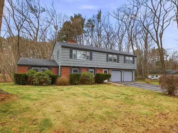 6 Alden Avenue, North Hampton, NH 03862