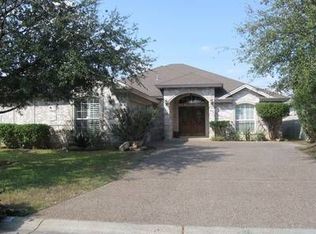 438 Saint Croix Dr, Laredo, TX 78045