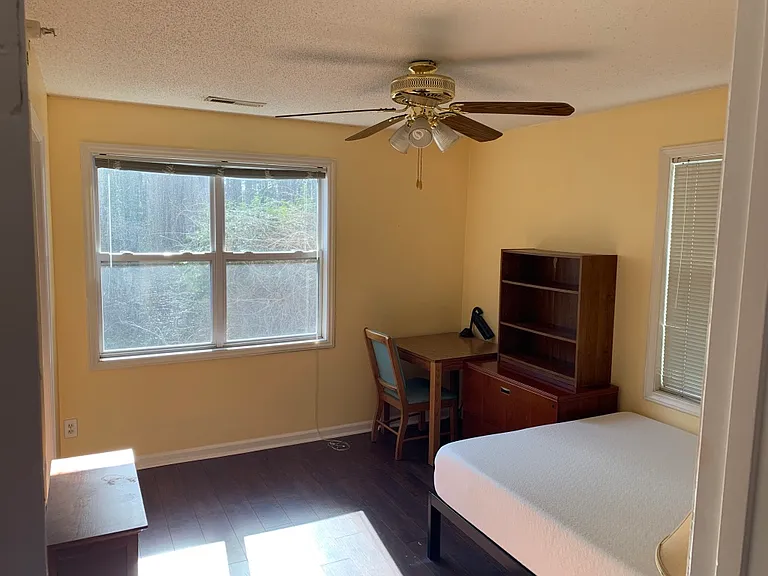 1130 Carlton Ave #203 — Photo 11