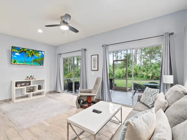 8419 Mulligan Cir, Pt Saint Lucie, FL