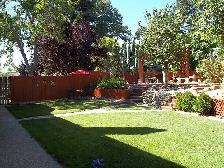 1st image of 1012 Mayflower Ct