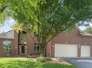 4470 Garland Ln N, Plymouth, MN 55446
