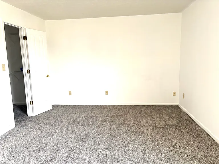 11052 Oakspring Dr — Photo 16