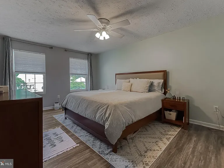 48221 Keel Dr — Photo 43